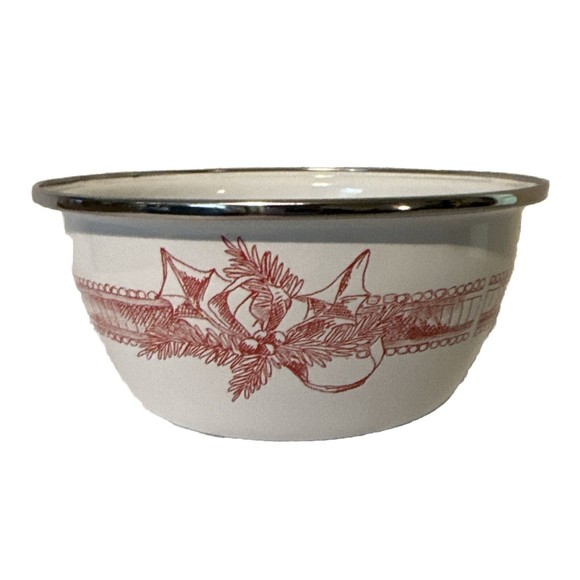 Golden Rabbit Enamelware Red Winter Scene Salad Soup Bowl Michael Sparks Set 4 - Picture 1 of 7